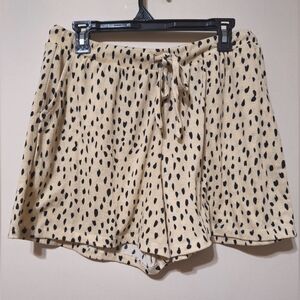 AIMEE KESTENBERG L cheetah print soft shorts